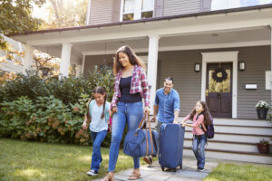 Lee más sobre el artículo GUÍA PARA PROTEGER TU CASA E IRTE TRANQUILO DE VACACIONES